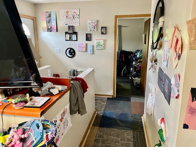 409 14th Ave, Grand Rapids, MN 55744 - bedroom with baseboards