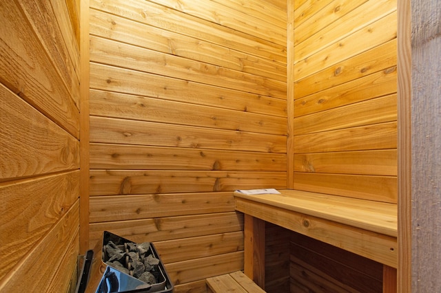 761 Country Lakes Dr, Lino Lakes, MN 55014 - relaxing sauna featuring wood walls
