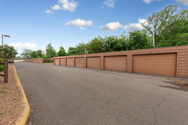 5450 Three Points Blvd Unit 623, Mound, MN 55364 - view of garage