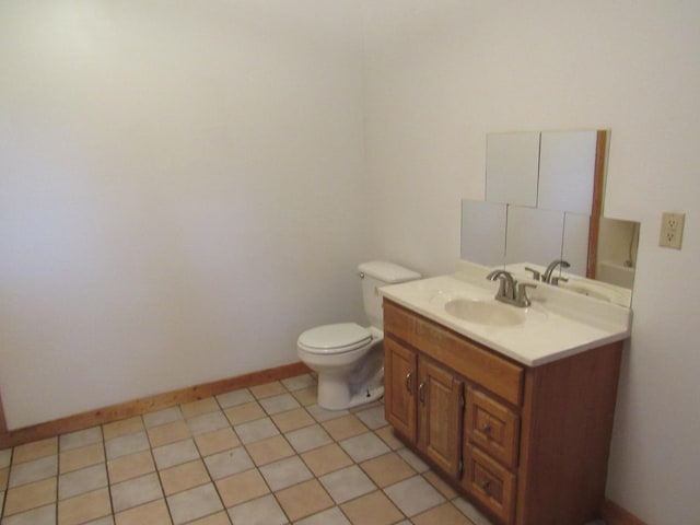 4054 Aspen Rd, Moose Lake, MN 55767 - half bathroom featuring vanity and toilet