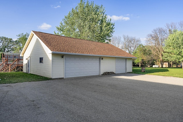 view of detached garage