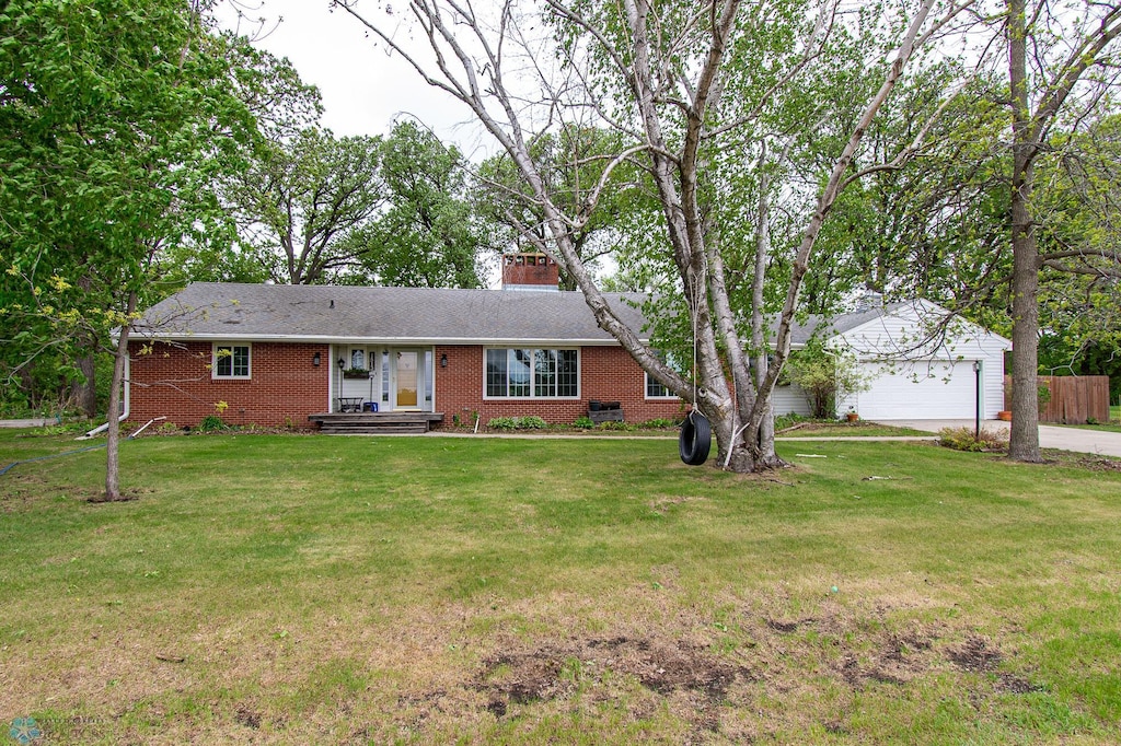 1513 40th Ave N, Moorhead, MN 56560 - photo 1