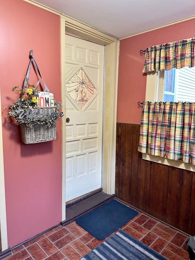 573 Rowland St, Tracy, MN 56175 - entryway with a wainscoted wall