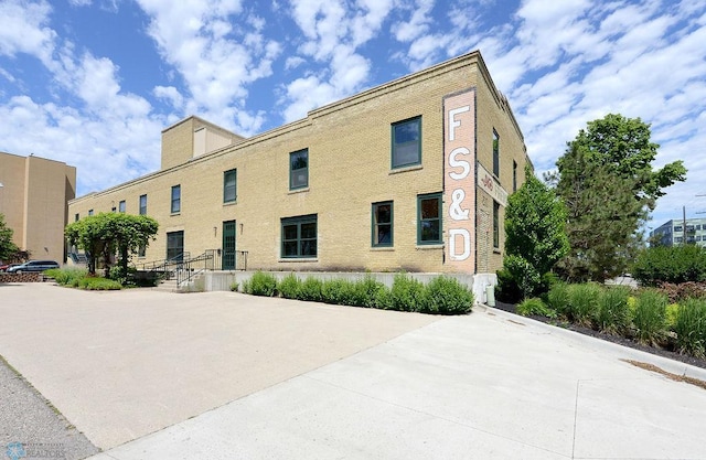 210 11th St N Unit 103, Fargo, ND 58102 - view of property
