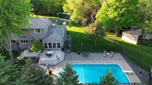 306 Windcrest Ln SE, New Prague, MN 56071 - view of swimming pool with a deck, a diving board, and outdoor dining space