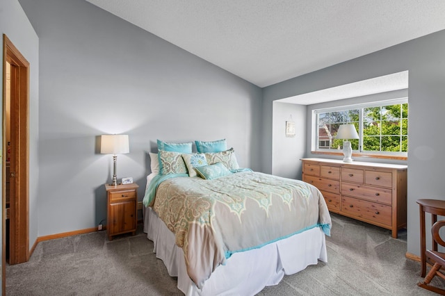 1925 Shenandoah Ct Unit F, Plymouth, MN 55447 - bedroom with light carpet, lofted ceiling, and baseboards
