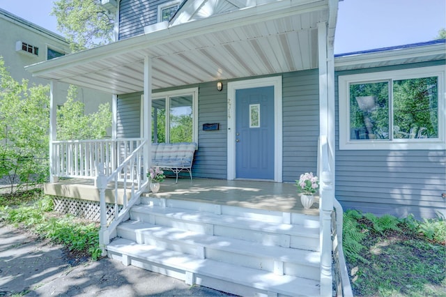 2714 18th Ave S, Minneapolis, MN 55407 - entrance to property with a porch