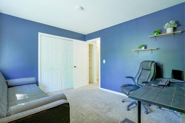 2714 18th Ave S, Minneapolis, MN 55407 - home office with carpet and baseboards