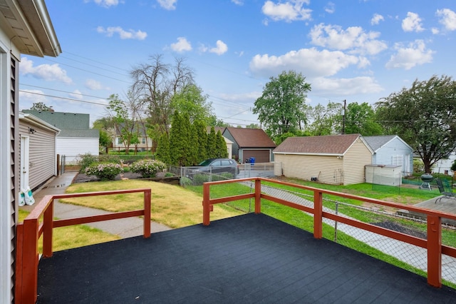 1224 Grotto St N, Saint Paul, MN 55117 - view of wooden deck
