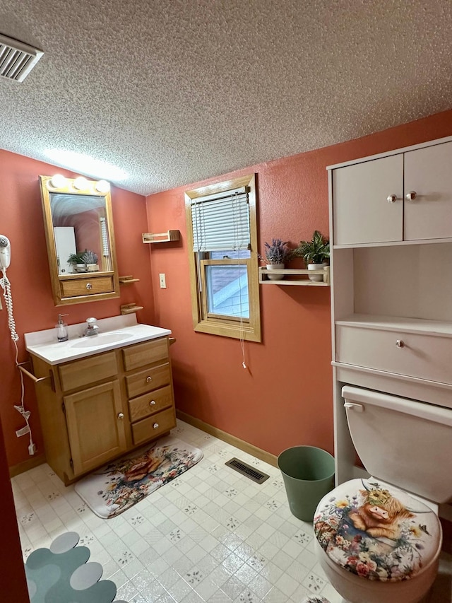 401 Lorrain St, Milroy, MN 56263 - photo 30