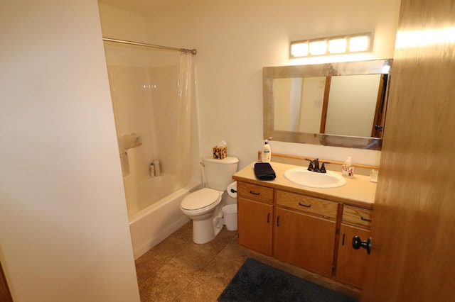 1841 Kemberidge Rd, Detroit Lakes, MN 56501 - full bathroom with toilet, tile patterned floors, vanity, and shower / tub combo with curtain