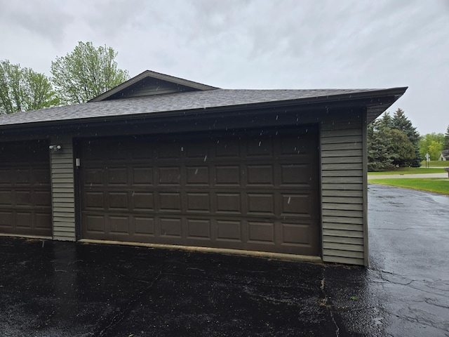 1841 Kemberidge Rd, Detroit Lakes, MN 56501 - view of garage