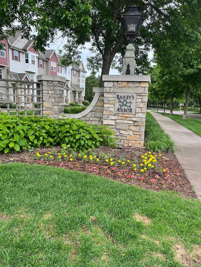 3314 Hazel Trl Unit G, Woodbury, MN 55129 - community sign featuring a residential view