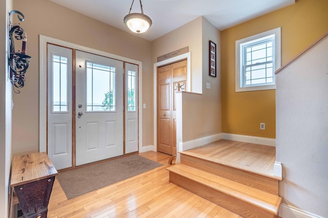 29560 204th Ave, Elizabeth Twp, MN 56537 - entryway with light wood finished floors and baseboards