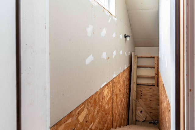 29560 204th Ave, Elizabeth Twp, MN 56537 - view of stairway
