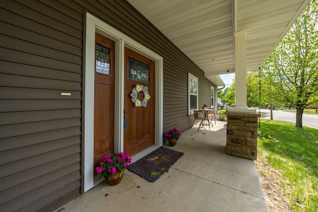 380 7th St SE, Chatfield, MN 55923 - doorway to property with covered porch