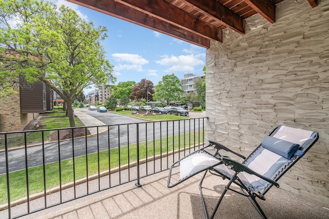 6415 York Ave S Unit 105, Edina, MN 55435 - balcony with a residential view