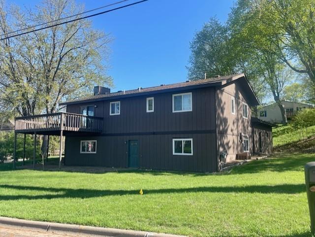 4924 Three Points Blvd, Mound, MN 55364 - back of house featuring a deck and a yard