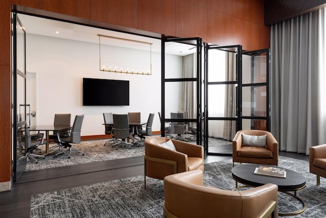 100 3rd Ave S Unit 1107, Minneapolis, MN 55401 - lobby featuring a high ceiling