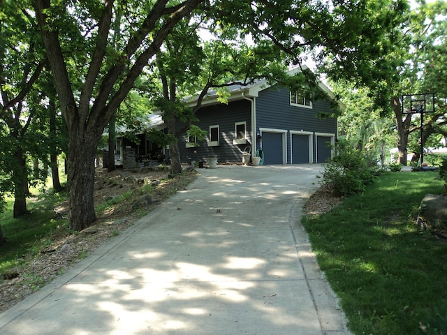42 Eldorado Cir, Dellwood, MN 55110 - photo 1