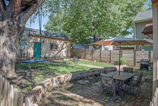 4236 Salem Ave, Saint Louis Park, MN 55416 - view of yard featuring a patio and outdoor dining space