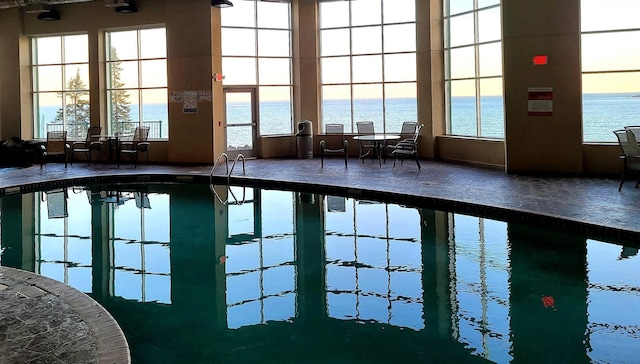 14125-307A Burlington Rd, Two Harbors, MN 55616 - view of swimming pool featuring a water view