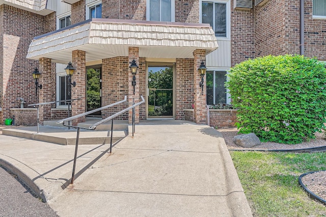 255 Westview Dr Unit 305, West Saint Paul, MN 55118 - doorway to property with brick siding