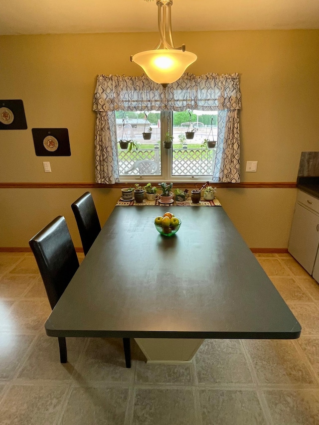 729 10th St E, Wabasha, MN 55981 - dining room with healthy amount of natural light