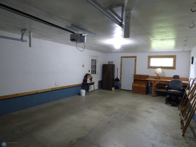 423 9th St N, Wahpeton, ND 58075 - garage with a garage door opener