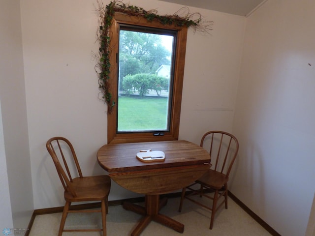 423 9th St N, Wahpeton, ND 58075 - dining room featuring baseboards