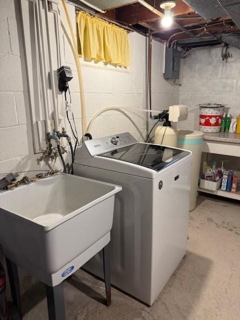106 Morningside Rd, Albert Lea, MN 56007 - laundry room featuring hookup for a washing machine and electric panel