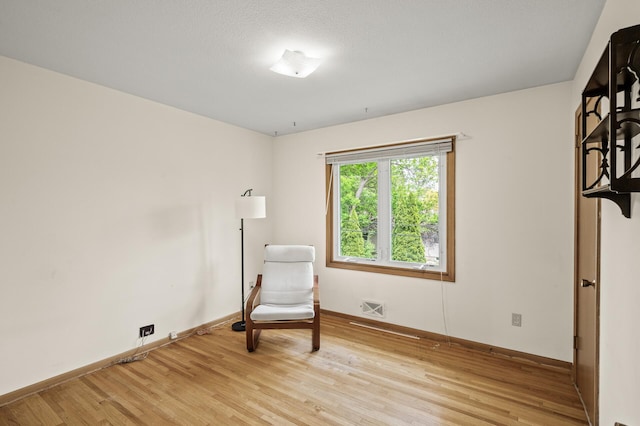 1213 Highview Dr, New Brighton, MN 55112 - unfurnished room featuring light wood-type flooring and baseboards