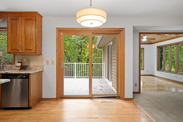 1527 Clarendon Dr, Minnetonka, MN 55391 - photo 16