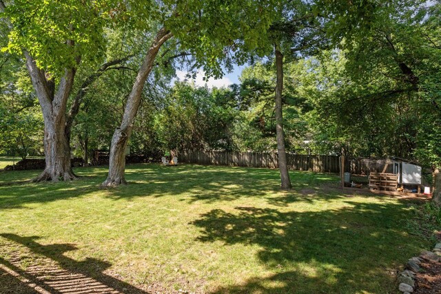 5240 Birch Rd, Minnetonka, MN 55345 - view of yard