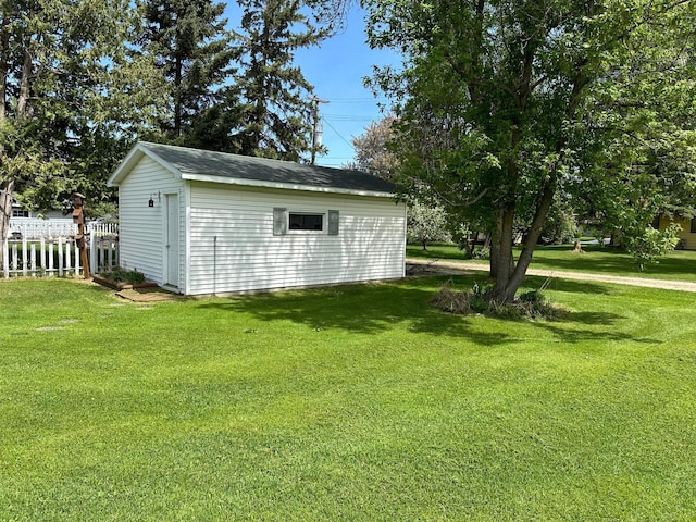310 7th Ave NE, Roseau, MN 56751 - view of shed