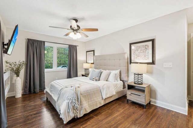 5078 Vine Hill Rd, Deephaven, MN 55331 - bedroom featuring baseboards, wood finished floors, and ceiling fan