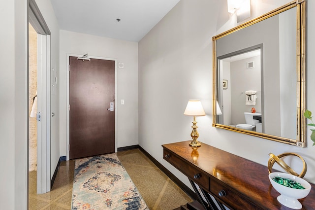 350 Saint Peter St Unit 701, Saint Paul, MN 55102 - entryway with baseboards