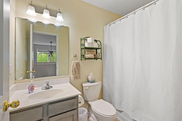 27385 Millicent Ln, Chisago Lake Twp, MN 55013 - full bathroom featuring toilet, vanity, and a shower with curtain