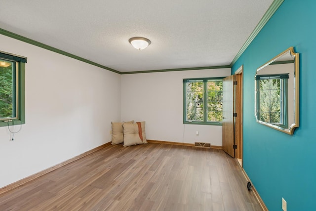 111 Pony Ln W, Apple Valley, MN 55124 - photo 12