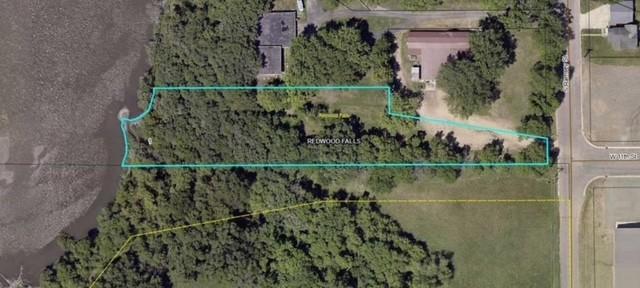 1004 Ramsey St, Redwood Falls, MN 56283 - photo 5