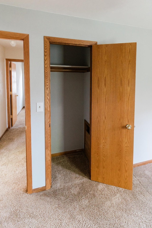 1651 5th St E, Saint Paul, MN 55106 - view of closet