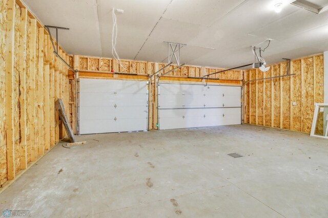 1474 66th Ave S, Fargo, ND 58104 - view of garage