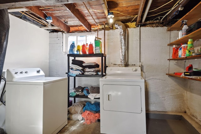 2005 Nokomis Ave, Saint Paul, MN 55119 - washroom with separate washer and dryer