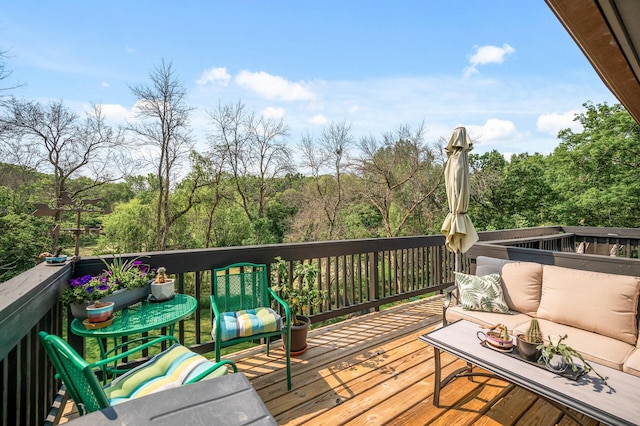 15657 Fish Point Rd SE, Prior Lake, MN 55372 - deck with outdoor lounge area