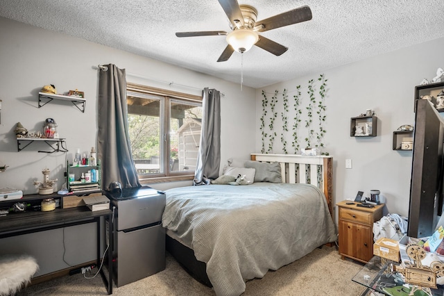 15657 Fish Point Rd SE, Prior Lake, MN 55372 - bedroom with a textured ceiling, light colored carpet, and ceiling fan