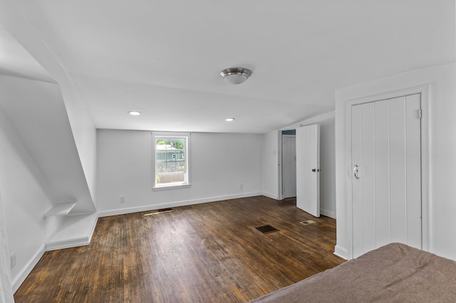 7537 Wentworth Ave, Richfield, MN 55423 - unfurnished room with wood finished floors and baseboards