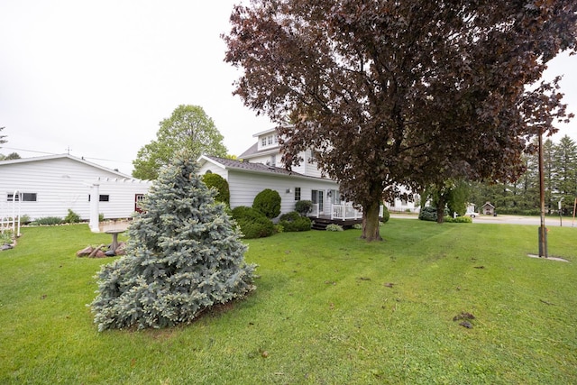 402 Main St, Racine, MN 55967 - view of green lawn