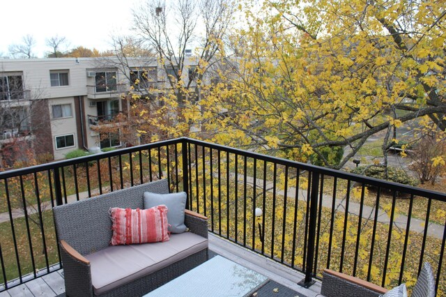 2800 Hillsboro Ave N Unit 316, New Hope, MN 55427 - view of balcony