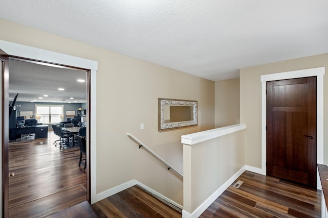 6339 140th Ave SE, Clear Lake, MN 55319 - foyer featuring dark wood finished floors and recessed lighting