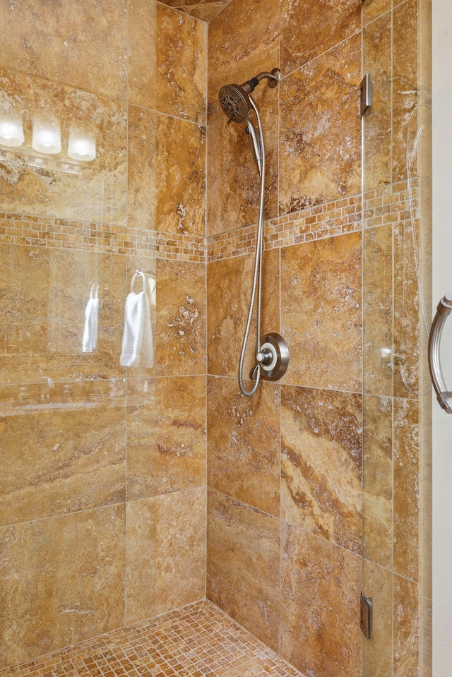 12159 Quail Avenue Ln N, Stillwater, MN 55082 - full bath featuring a shower stall